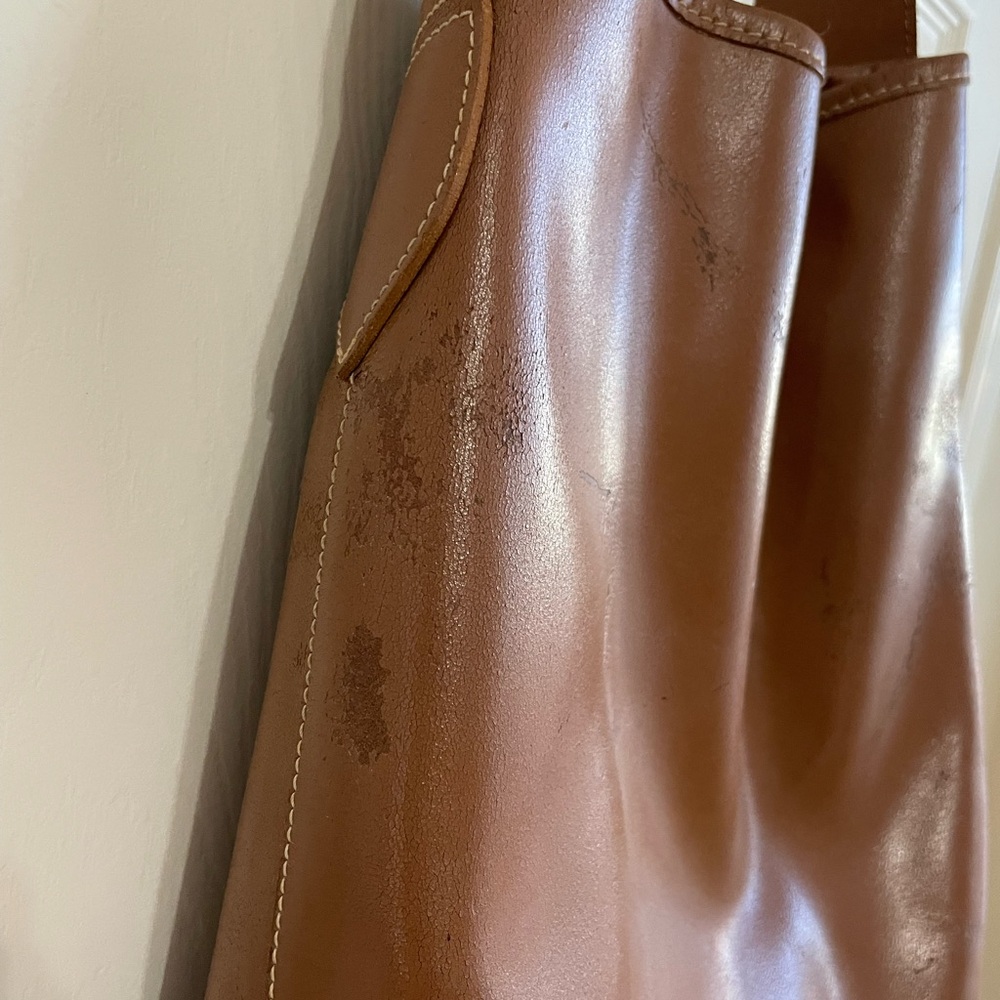 Longchamp saddle tan Leather bucket Bag from Saks Fifth Avenue - Picture 5 of 5